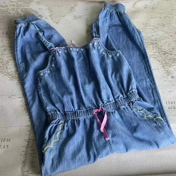Mini Boden Embroidered Chambray
Jumpsuit /Overalls 11-12Y - Picture 1 of 5